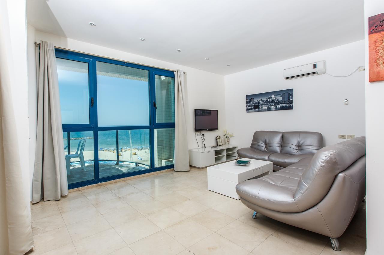 Ocean Front Apartments First Line To The Beach Tel Aviv Exteriér fotografie