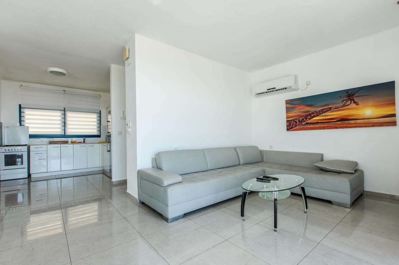 Ocean Front Apartments First Line To The Beach Tel Aviv Exteriér fotografie
