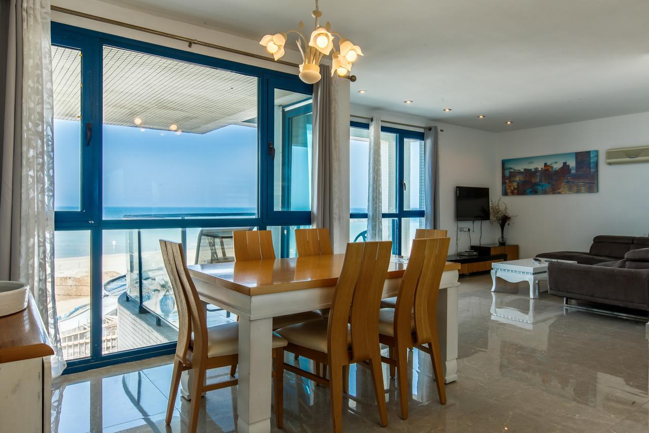 Ocean Front Apartments First Line To The Beach Tel Aviv Exteriér fotografie