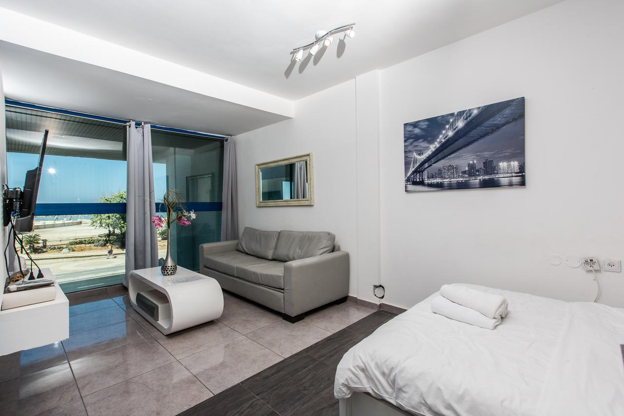 Ocean Front Apartments First Line To The Beach Tel Aviv Exteriér fotografie